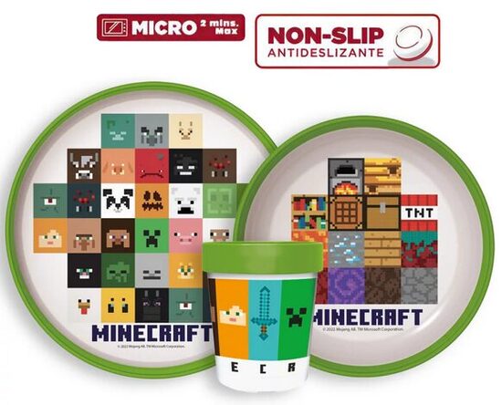 Trauku komplekts ar glāzi.