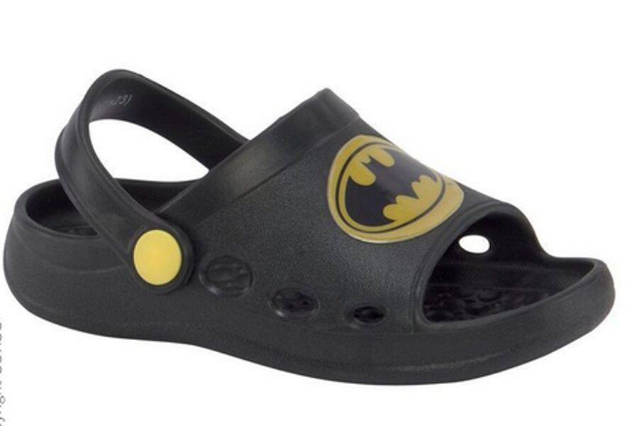 Vasaras sandales no Disney.
